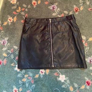Comme leather skirt